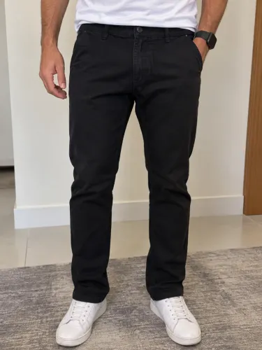Calça masculina M tamanho 44 sarja preta