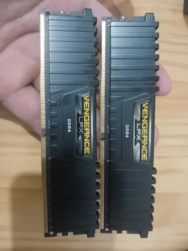 Memória Ram Corsair DDR4 2x16GB 3600Mhz