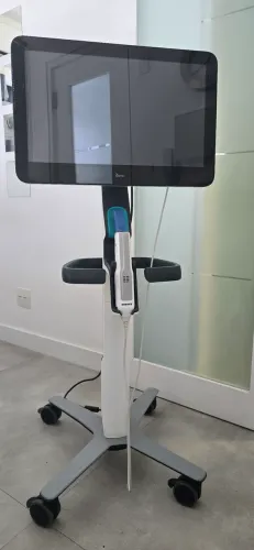 Scanner Intraoral iTero Element 5D Plus