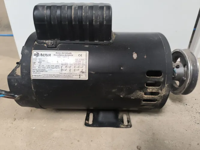 Motor elétrico para compressor 110/220