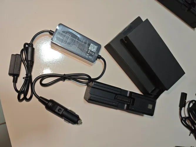 Carregador Veicular Dji Mavic 2 + Hub de Carregamento 