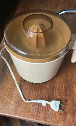 RELÍQUIA VINTAGE! Espremedor de Frutas Arno Original Anos 70 - Colecionável