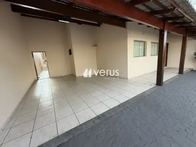 Casa para aluguel, 3 quartos, 3 suítes, 4 vagas, TABAJARAS - Uberlândia/MG