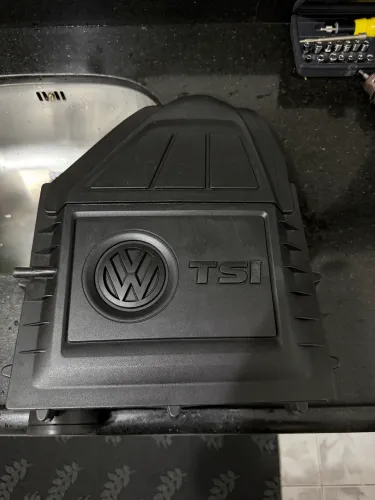 Caixa completa filtro de ar Vw polo Tsi