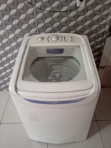 Máquina Eletrolux 13 kg topissima