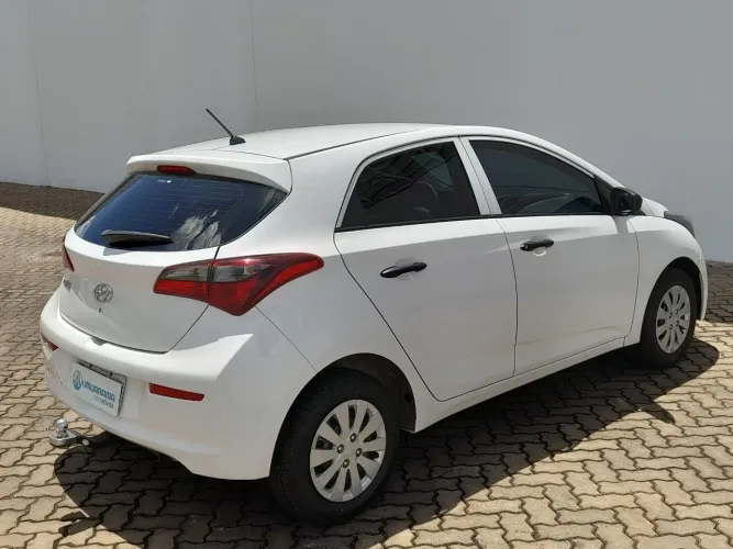 Hyundai HB20 Unique 1.0 Flex 12V Mec. 2019