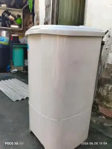 tanquinho 10kg funcionando perfeitamente, venda pois comprei uma maquina