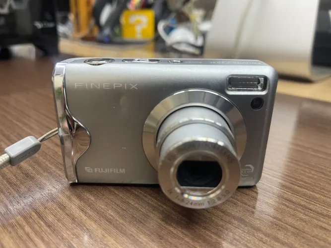 Câmera Fujifilm finepix 6.3 mpx