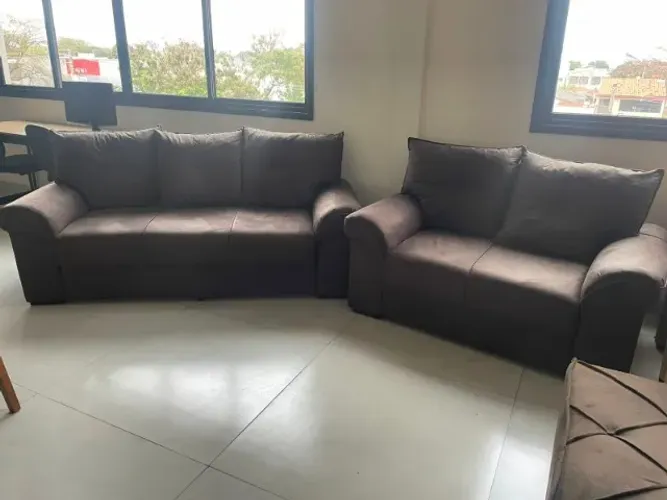 Sofá de 2 e 3 Lugares (OFERTA QUEIMA DE ESTOQUE)