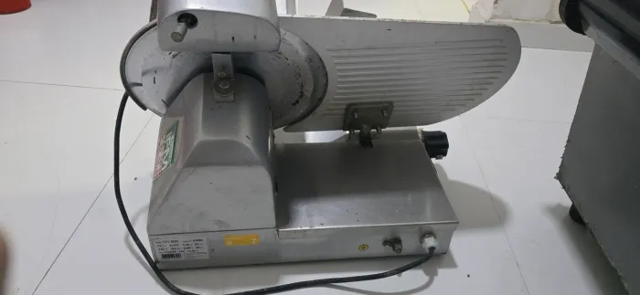Cortador de Frios CFI 300 - IFM Sirman