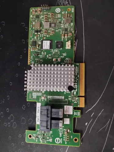Controladora RAID IBM Serveraid M1215 PCI-Express SATA RAID 12GB/s 46C9115