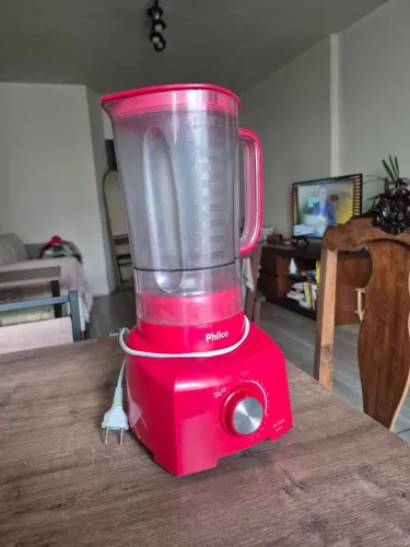 Liquidificador Philco - Vermelho