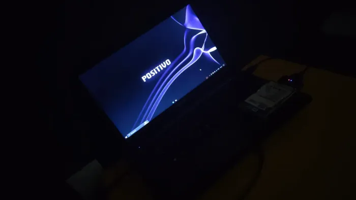 Notebook positivo I3 7020U 4gb 320gb Hdd (via usb) Windows 10 Home Optimized