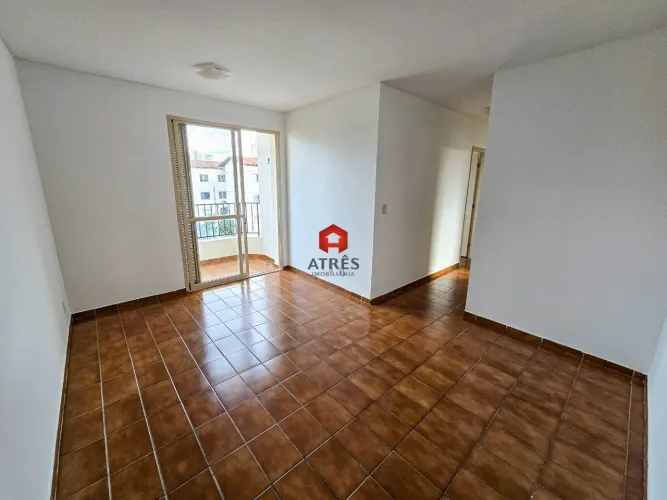 Apartamento para Alugar no Residencial Portal do Oeste | 3 Quartos | Suíte | Sacada