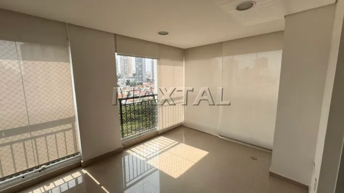 Apartamento em Santana, 190m², 4 dormitórios, 2 suítes sendo 1 americana, 5 banheiros, 3 v