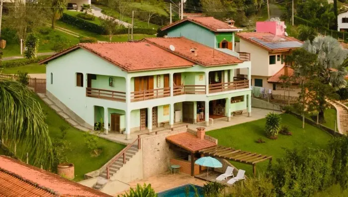 Casa com 4 quartos à venda, 398 m² por R$ 2.340.000 - Condomínio Residencial Alpes de Guar