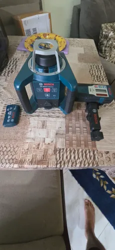 Nilvel laser bosch GRL 300HV
