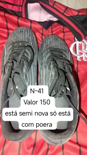Vendo chuteiras pós parei de jogar também faço troca