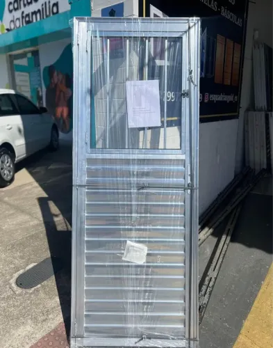 PREÇO DIRETO DA FÁBRICA!!! PORTA DE ALUMÍNIO NATURAL COM JANELINHA E GRADE 70CM OU 80CM