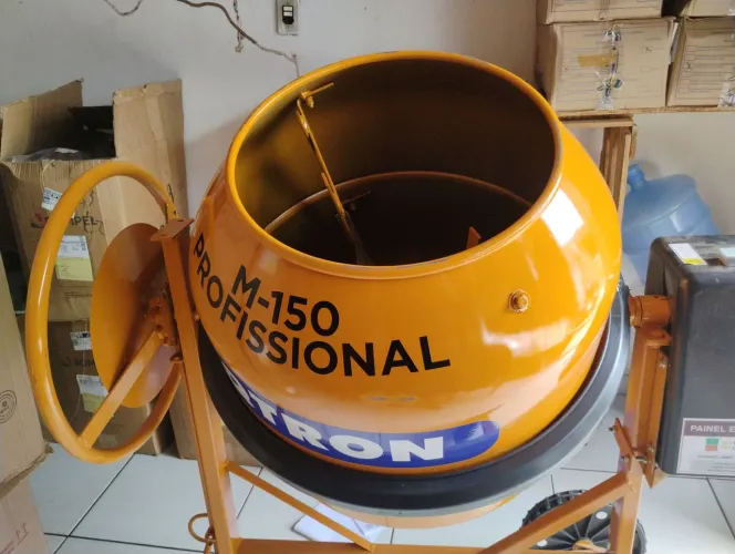 Betoneira 150/ nova