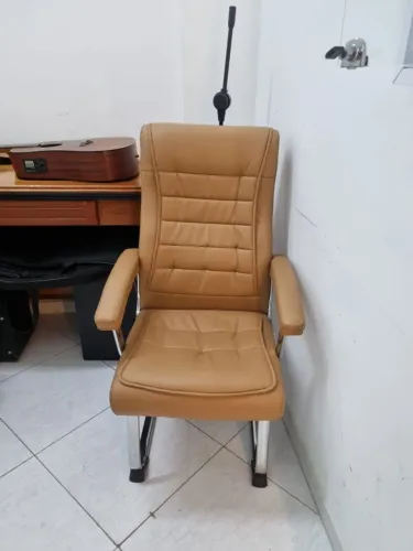 Cadeira de Escritório Estofada Presidente Premium Base Fixa