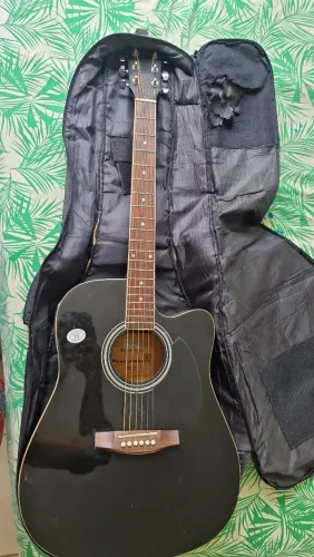 Violão elétrico giannini