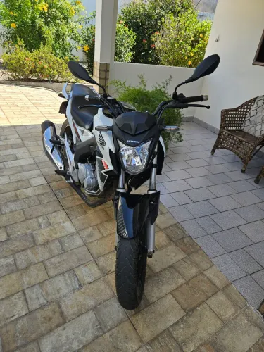 CB Twister 250F