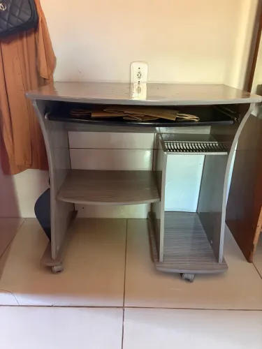     Mesa para computador/notebook