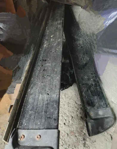 Estribo Amarok cabine dupla