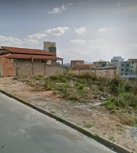 Excelente lote no Masterville em Sarzedo