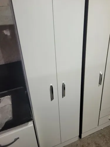 Armario multiuso ( novo ) entrego