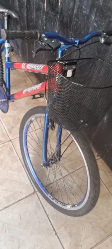 Bike Poty aro 26 semi nova 