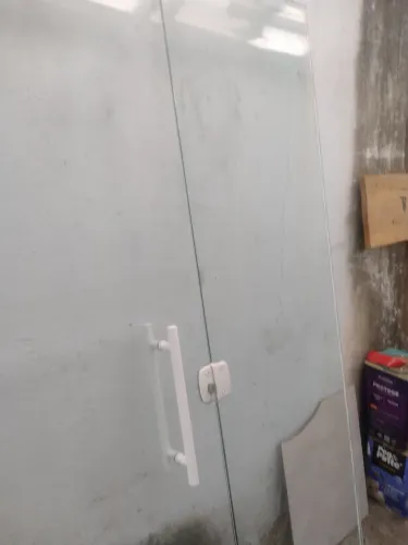 Porta Blindex de abrir