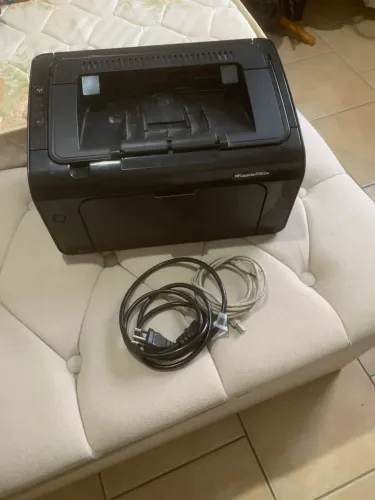 Impressora hp laser jet pro p1102w Wi-Fi preta