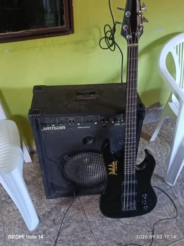 Contra Baixo Dolphin Bx 1020 + Caixa Amplificada Wattson.