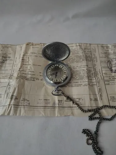 Relógio de Bolso Russo Antigo  Não Testado 