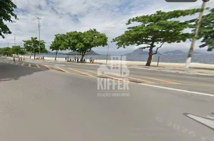 Apartamento com 3 qiartos para alugar, 90 m² por R$ 4.655/mês - Icaraí - Niterói/RJ
