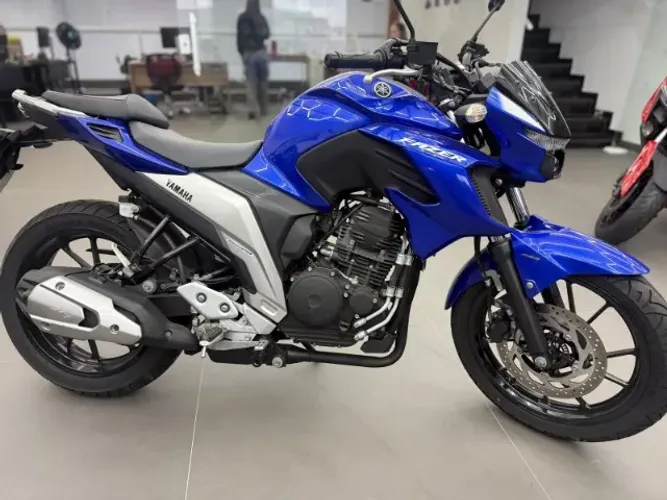 FZ25 2023 BAIXO KM REVISADA