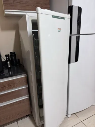 Vendo freezer Consul