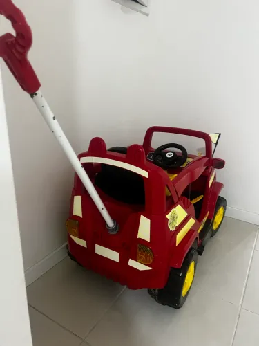 Carro de passeio bombeiro