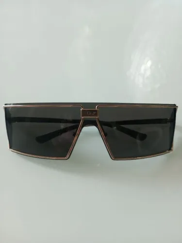 Óculos de sol Dior original vintage.