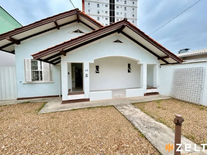 Casa com 2 dormitórios para alugar, 350 m² por R$ 4.400/mês - Velha - Blumenau/SC