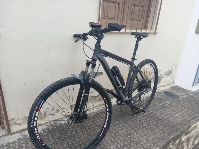 Mountainbike rava pressure aro 29 k7 9v quadro 19 não faço entrega . vitória de Santo a