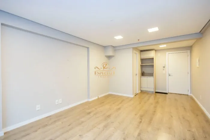 SALA COMERCIAL PARA LOCAÇÃO NO ALTO DA GLÓRIA EM CURITIBA