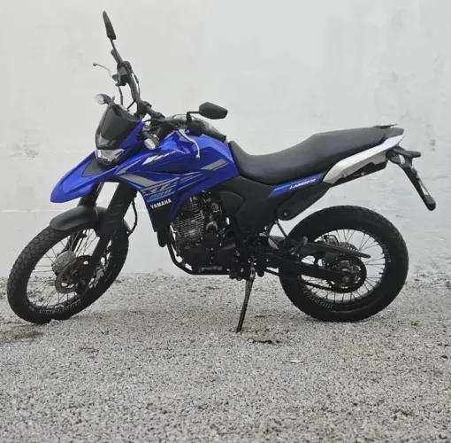 Vendo Lander 250 em dias só pegar e rodar