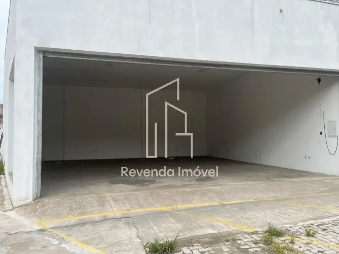 Loja para locação em Posto de Gasolina