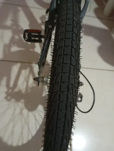 bicicleta infantil Track & Bikes XR 20! Está em perfeito estado não foi usada!