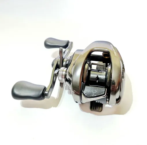 Carretilha Shimano Metanium Mgl Xg Esquerda