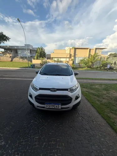 Ford Ecosport Freestyle 1.6 16V Flex 5P 2015