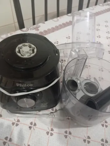 Vendo multiprocessador Philco 1000w em ótimas condições de uso não entrego